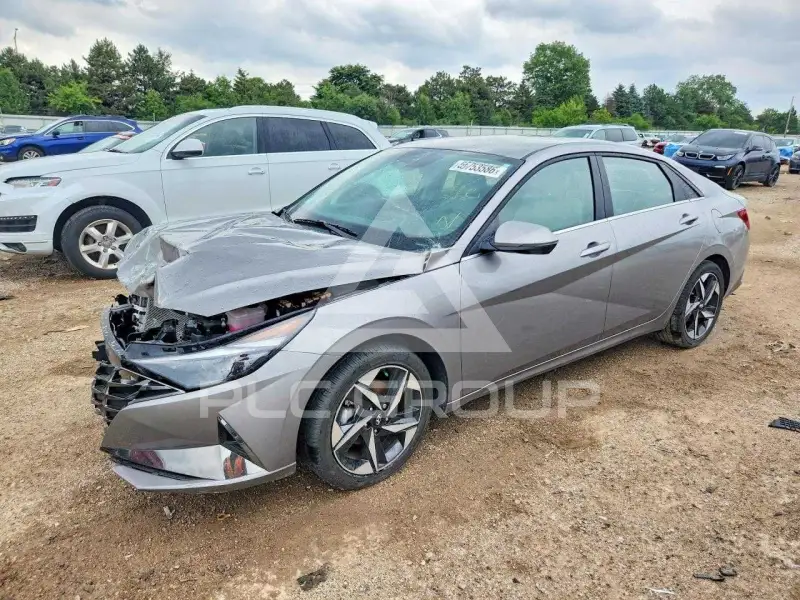 2023 Hyundai Elantra photo