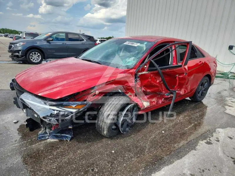 2023 Hyundai Elantra фото