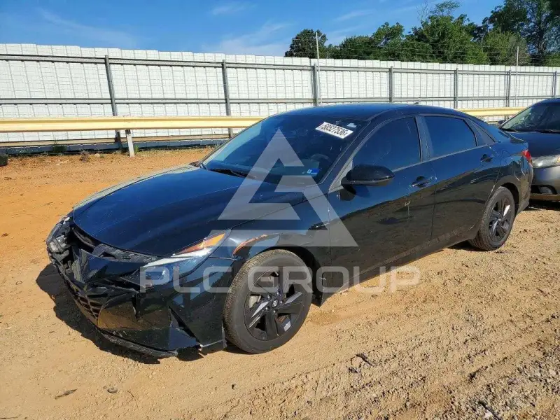 2023 Hyundai Elantra фото