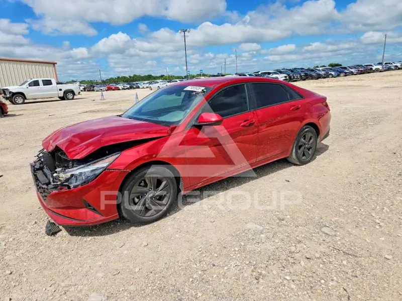 2023 Hyundai Elantra photo