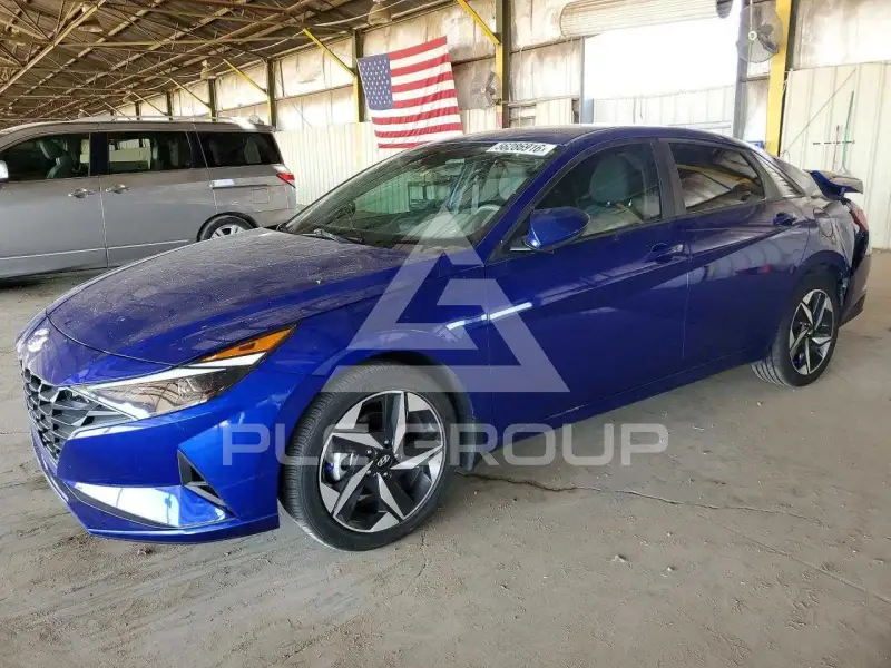 2023 Hyundai Elantra фото