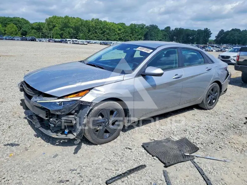 2023 Hyundai Elantra фото