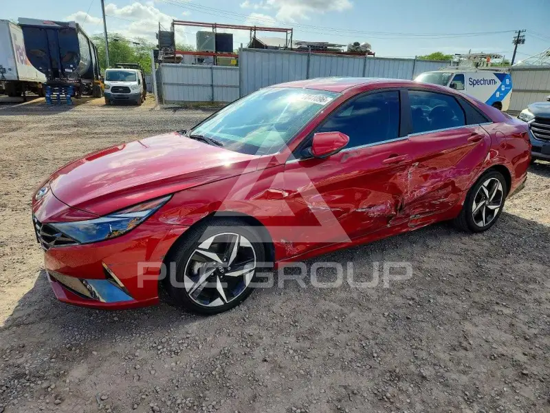 2023 Hyundai Elantra photo
