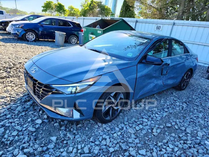 2023 Hyundai Elantra фото