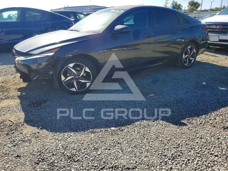 2023 Hyundai Elantra фото