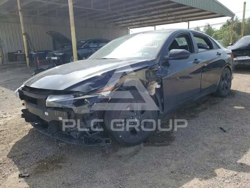 2023 Hyundai Elantra photo