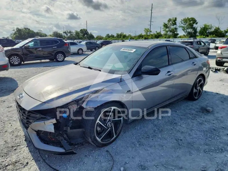 2023 Hyundai Elantra фото
