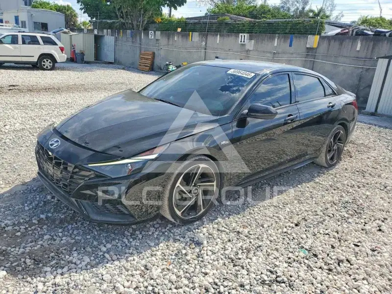 2023 Hyundai Elantra фото