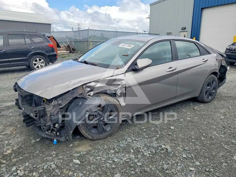 2023 Hyundai Elantra photo