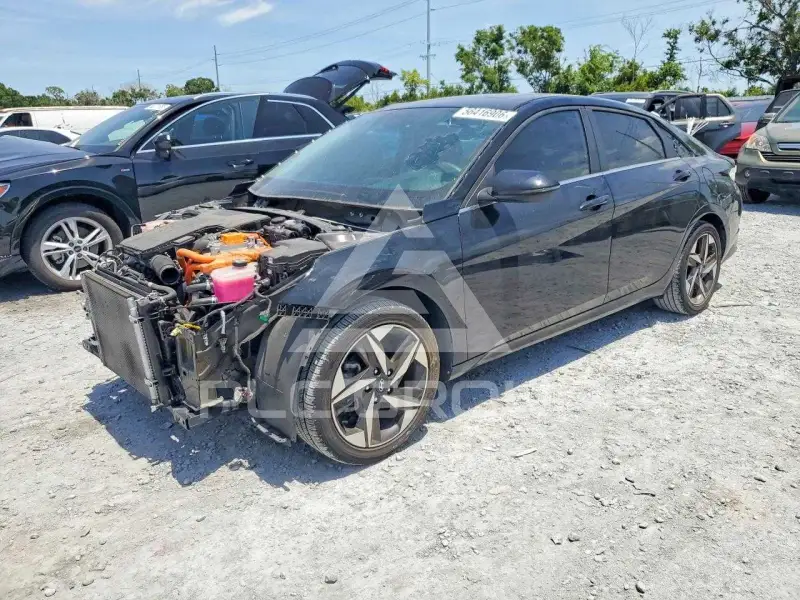 2023 Hyundai Elantra фото