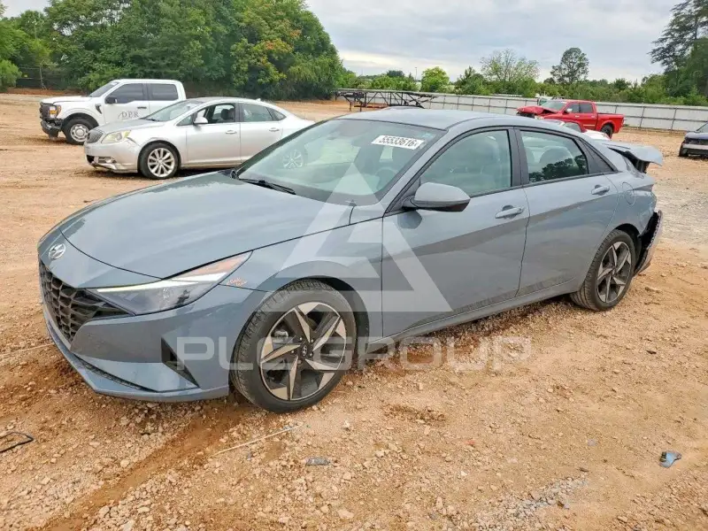 2023 Hyundai Elantra фото