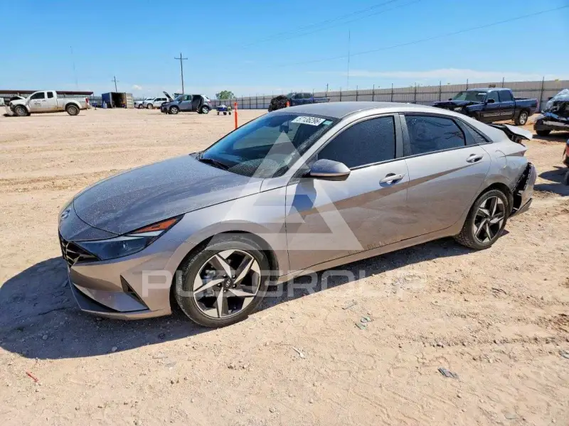 2023 Hyundai Elantra фото