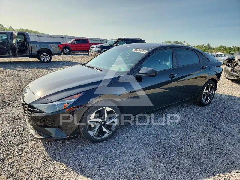 2023 Hyundai Elantra фото