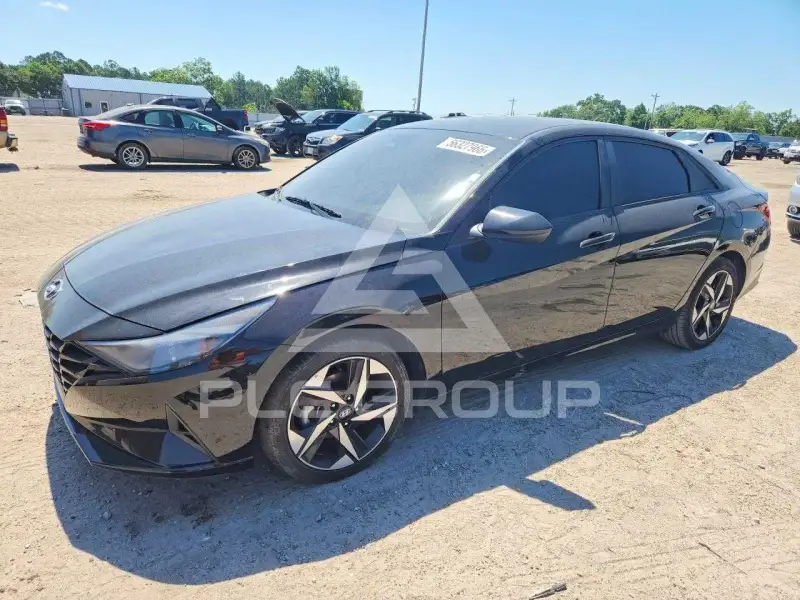 2023 Hyundai Elantra photo