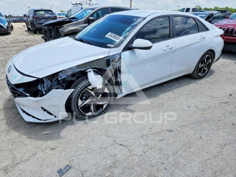 2023 Hyundai Elantra фото