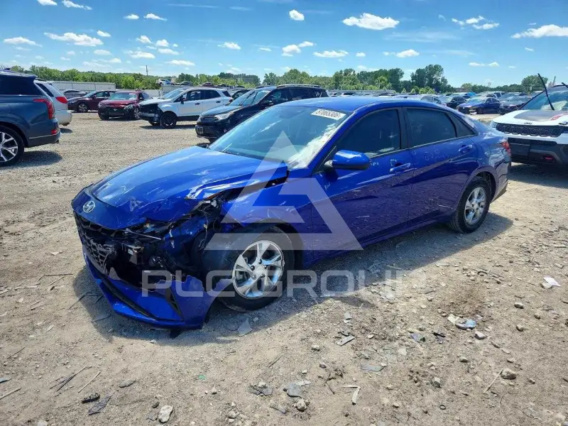 2023 Hyundai Elantra photo