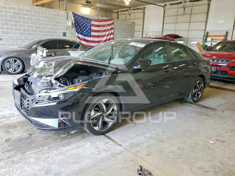 2023 Hyundai Elantra фото