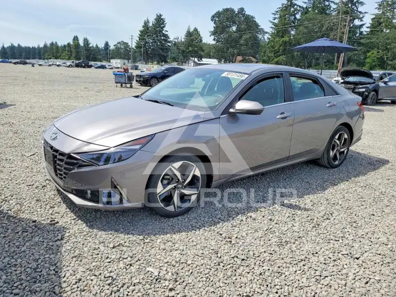 2023 Hyundai Elantra фото