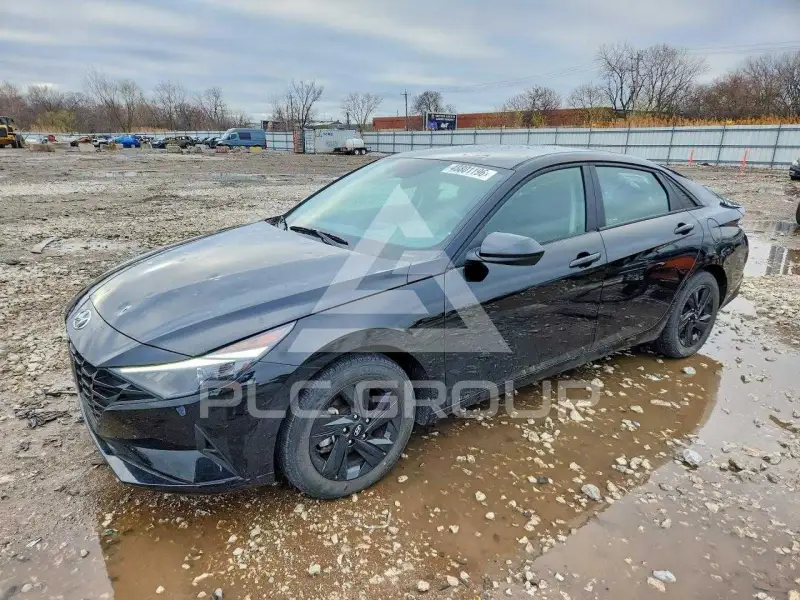 2023 Hyundai Elantra фото