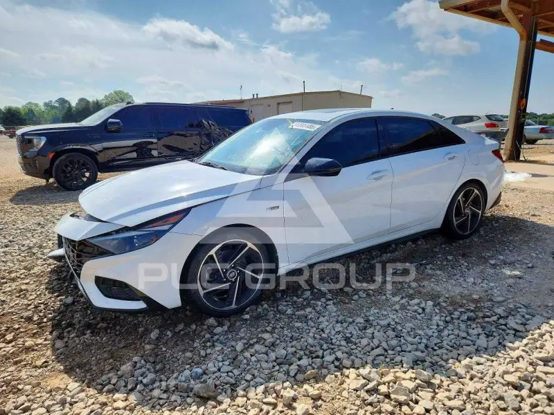 2023 Hyundai Elantra фото