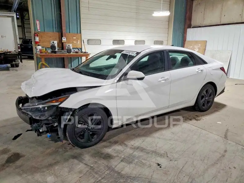 2023 Hyundai Elantra фото