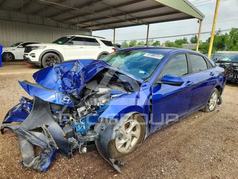 2023 Hyundai Elantra фото