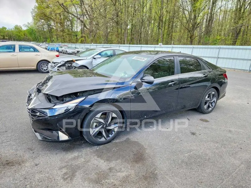 2023 Hyundai Elantra фото