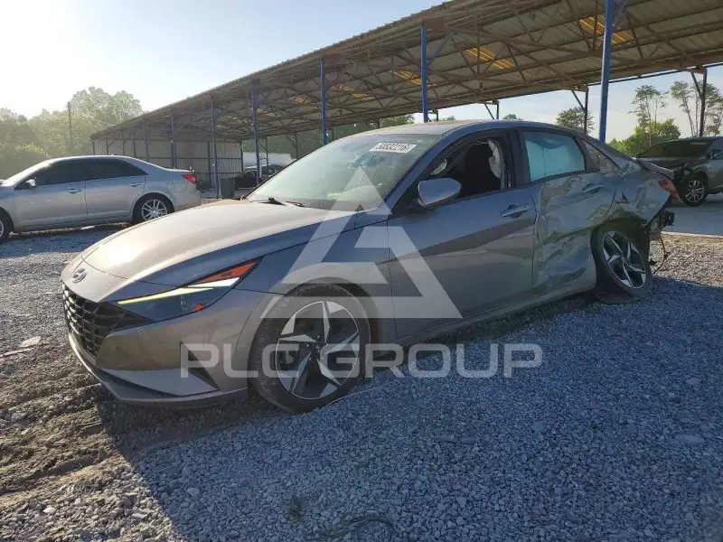 2023 Hyundai Elantra photo