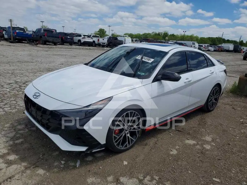 2023 Hyundai Elantra photo