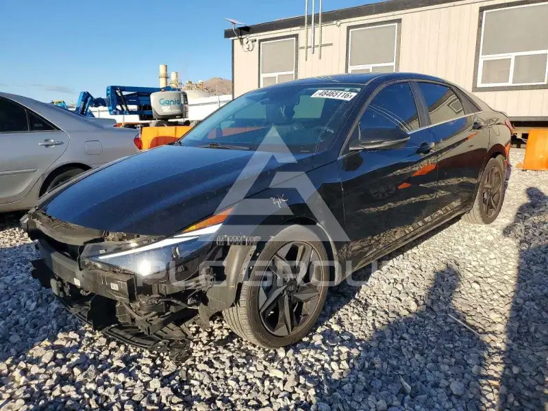 2023 Hyundai Elantra photo