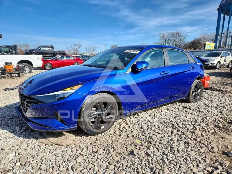 2023 Hyundai Elantra фото