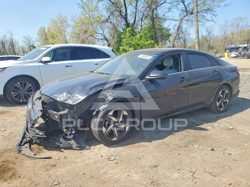 2023 Hyundai Elantra фото