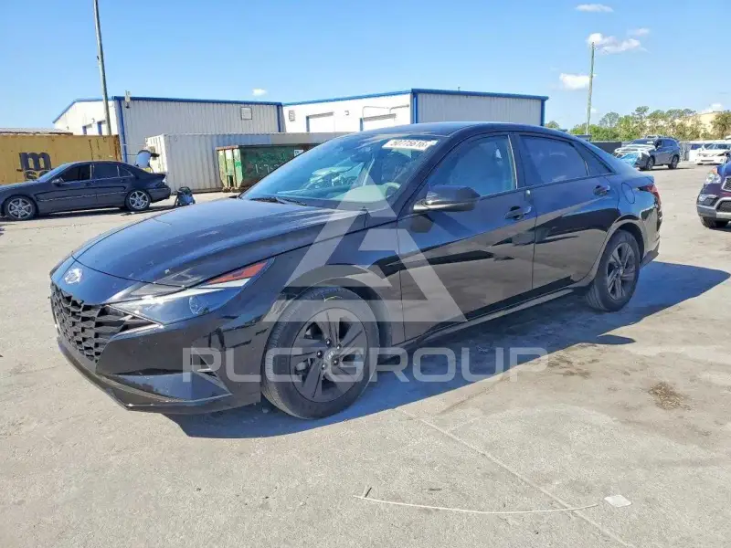 2023 Hyundai Elantra фото