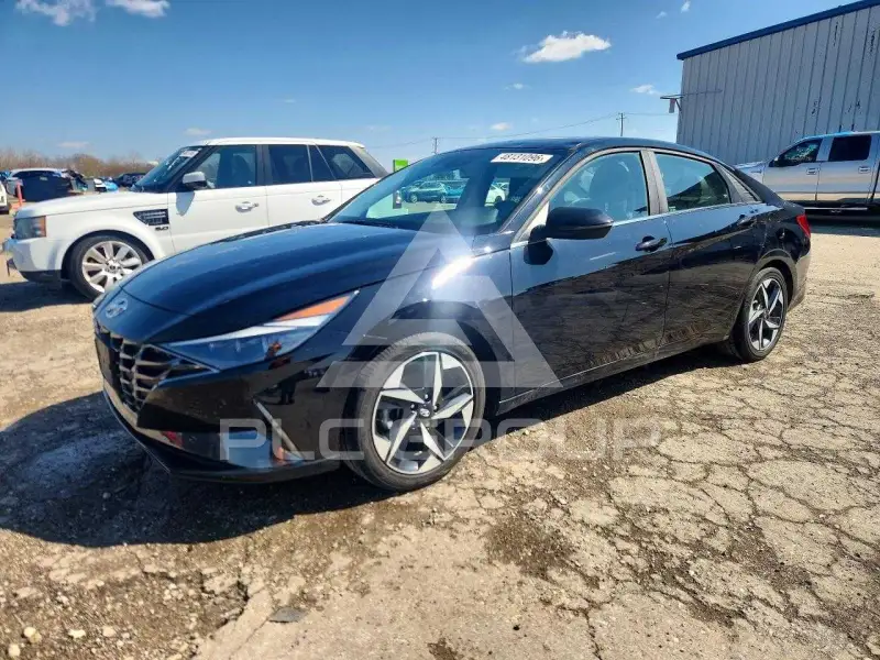 2023 Hyundai Elantra фото