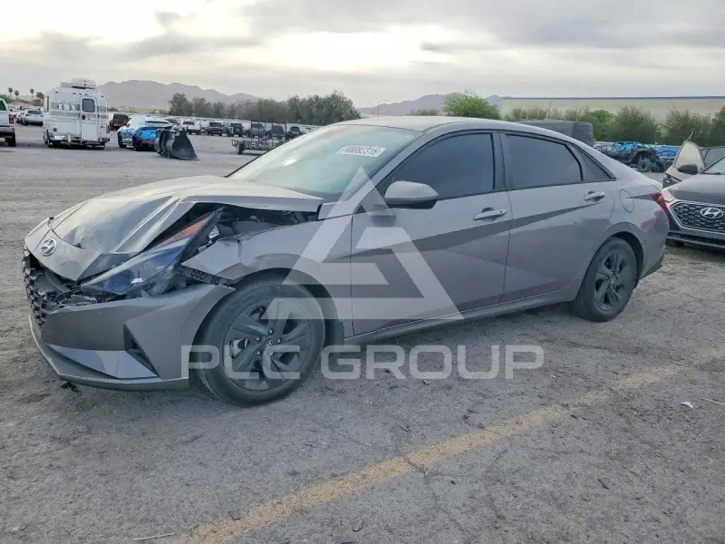 2023 Hyundai Elantra фото