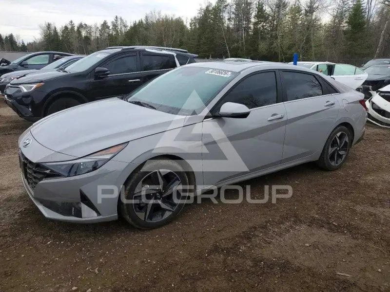 2023 Hyundai Elantra фото