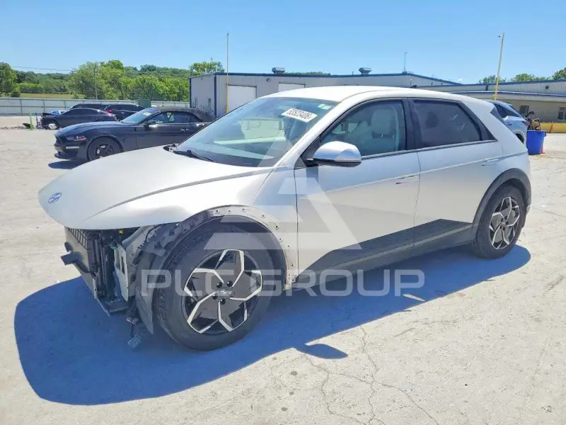 2023 Hyundai Ioniq photo