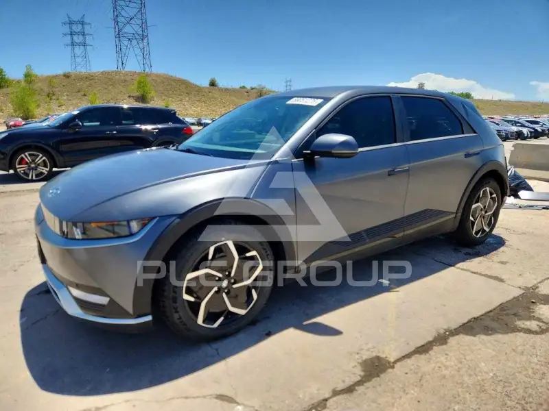 2023 Hyundai Ioniq photo