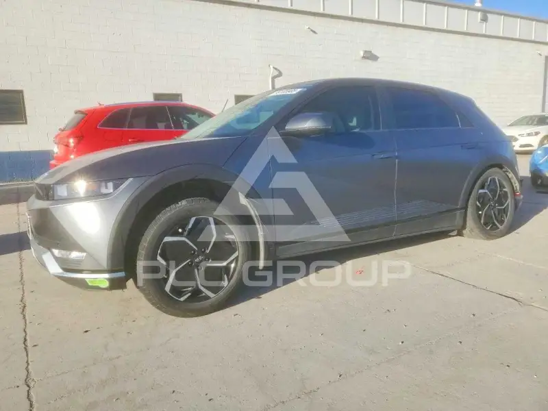 2023 Hyundai Ioniq photo