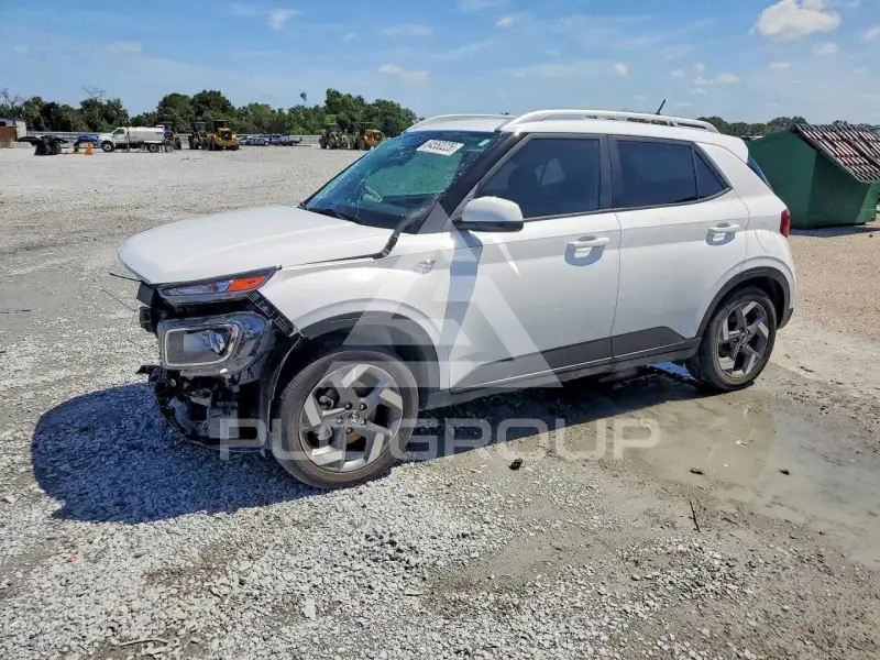 2023 Hyundai Venue photo