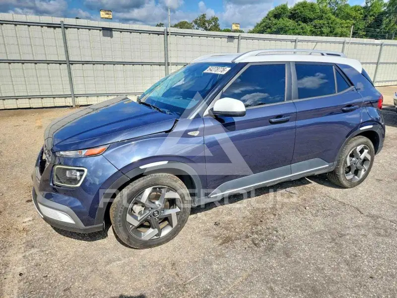 2023 Hyundai Venue photo