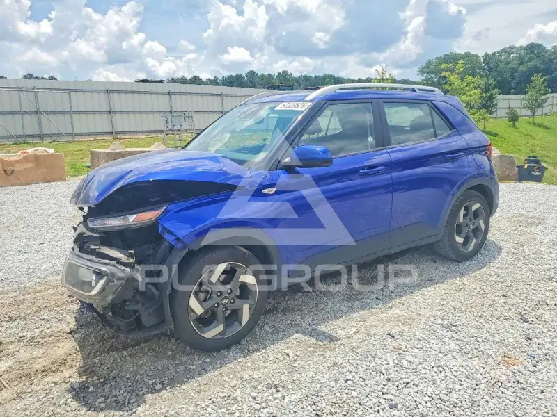 2023 Hyundai Venue photo