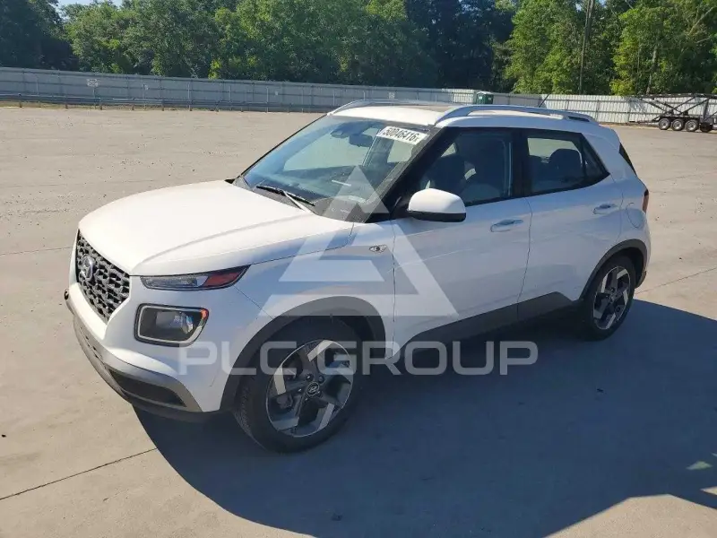 2023 Hyundai Venue фото