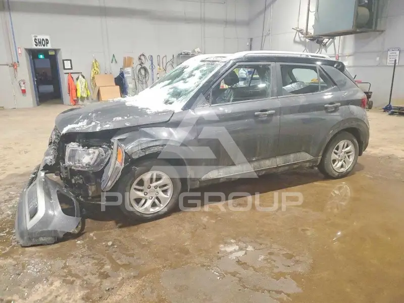 2023 Hyundai Venue фото