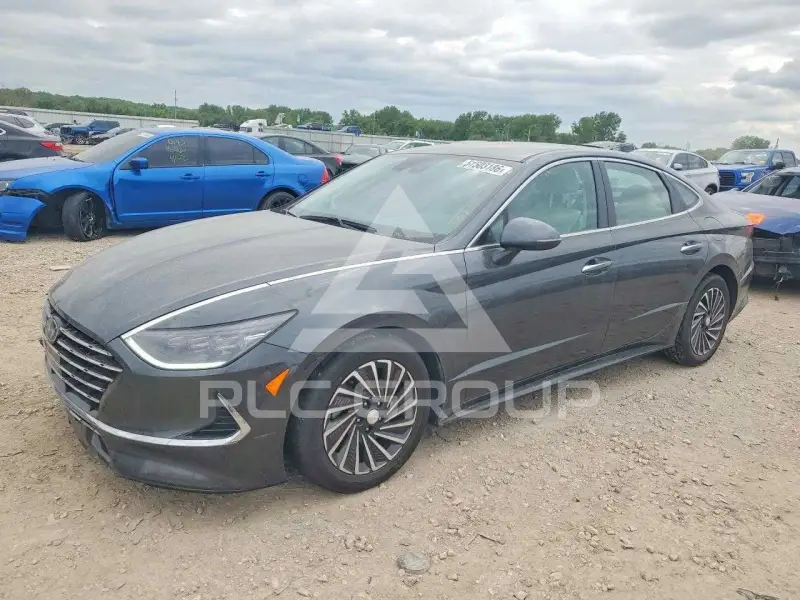 2023 Hyundai Sonata photo