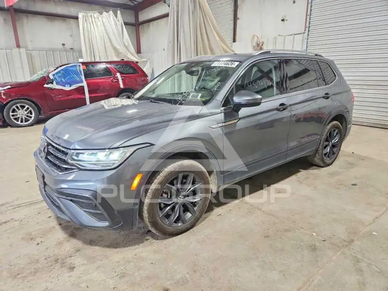 2023 Volkswagen Tiguan photo
