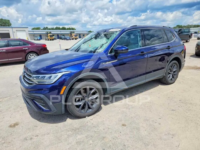 2023 Volkswagen Tiguan фото