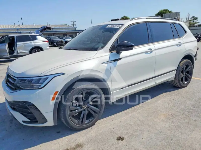 2023 Volkswagen Tiguan фото