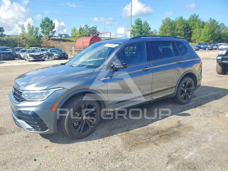 2023 Volkswagen Tiguan photo