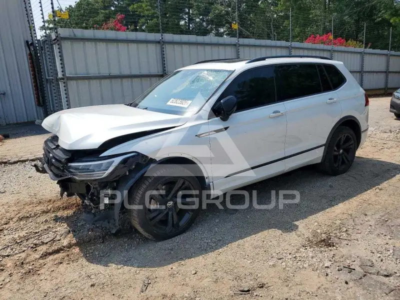 2023 Volkswagen Tiguan photo